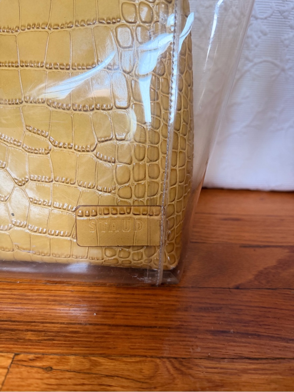 Staud Shirley Bag in Tan Croc - Picture 3 of 16